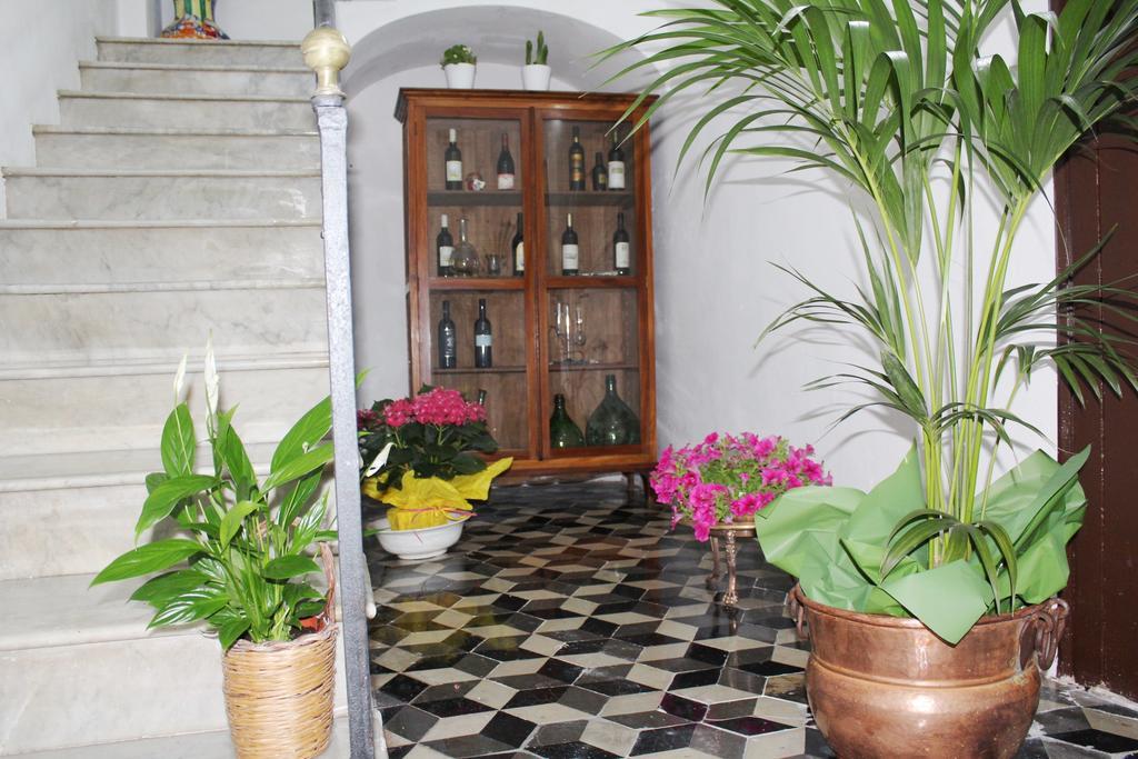 Palazzo Taormina Appartement Castellammare del Golfo Buitenkant foto