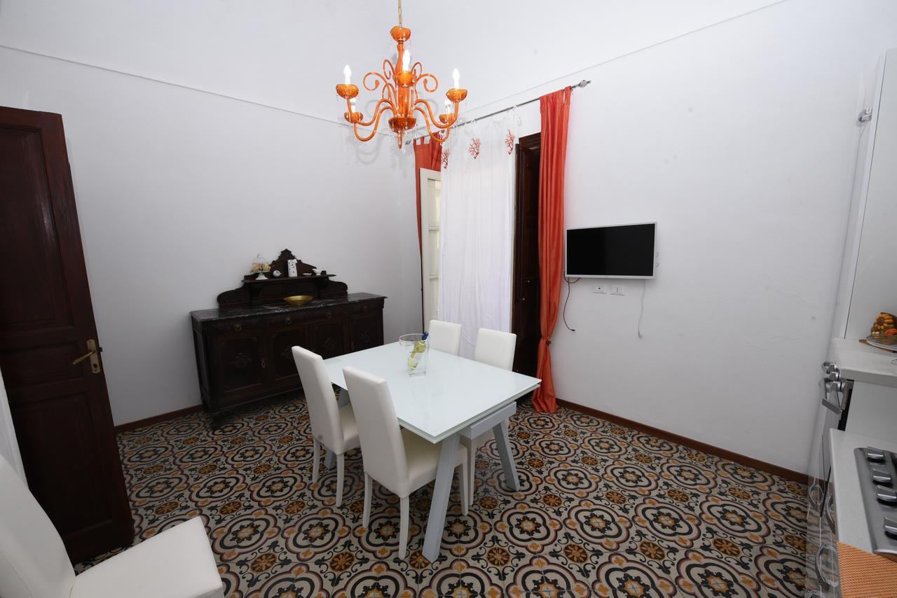 Palazzo Taormina Appartement Castellammare del Golfo Buitenkant foto