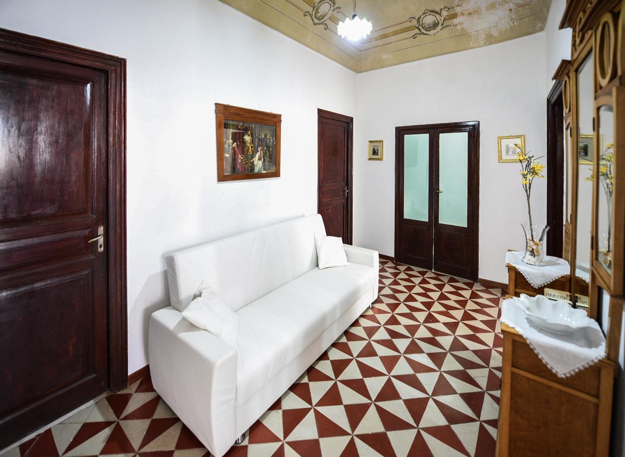 Palazzo Taormina Appartement Castellammare del Golfo Buitenkant foto